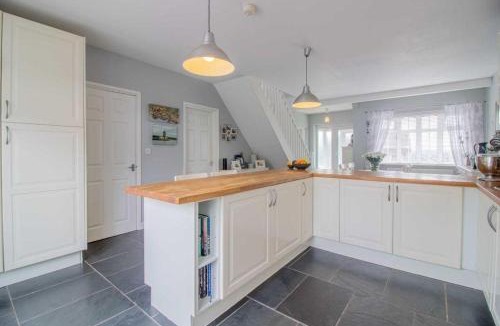 Toton House | Pear Tree House