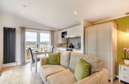 Carlton Miniott Cabin | Pear Tree Spa, Thirsk