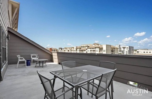 West Campus Apartment | Pearl #604 xxxxxxxxx