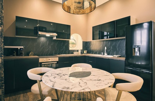Lons-le-Saunier Apartment | "Pearl" panoramic view