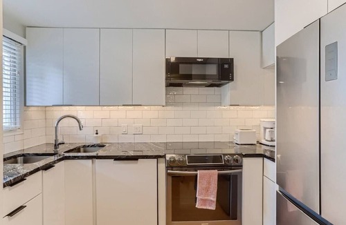 Panorama Heights Apartment | Pearl St 1BR | Walkable, Remodeled, Covered Spot