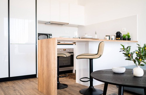 Kos Town Apartment | Pebble Garden