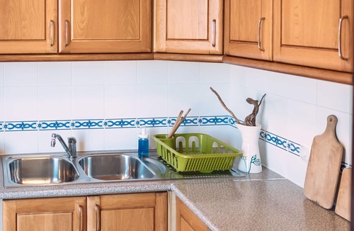 Baiona House | PEDRA DOS CORVOS Beach House - Cozy & Spacious Studio 50 mt from Odeceixe Beach