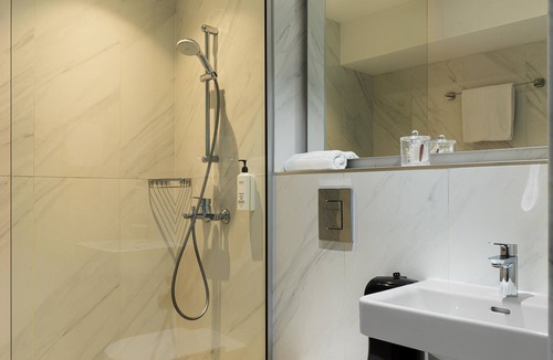 Limassol Hotel | Pefkos Hotel