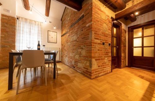 La Morra Apartment | Peiragal