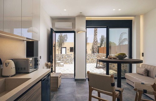 Malia Hotel | Pelagos SeaSide Suites