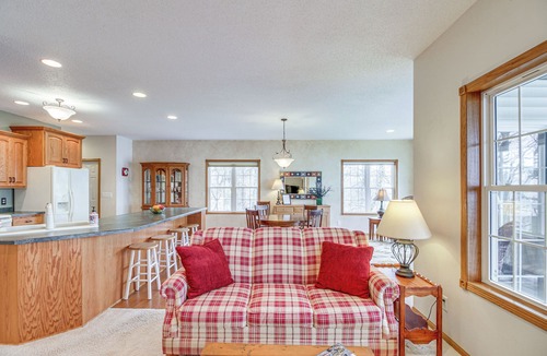 Pelican Rapids House | Pelican Rapids Lake House w/Water Views + Dock!