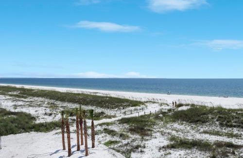 Mexico Beach House | Pelican Roost E by Pristine Properties Vacation Rentals