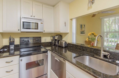 Truman Annex House | PELICAN'S PERCH Summer Rates!