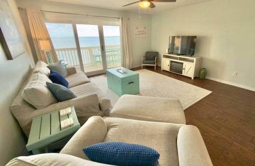 Ono Island House | Pelican's Perch: Kayaks, Views & More!