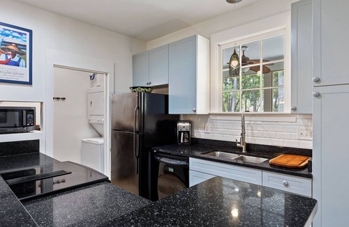 Melrose on the Beach House | Pelican’s Perch 3BDR w/Golf Cart