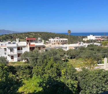 Istron Apartment | Pella in Istron