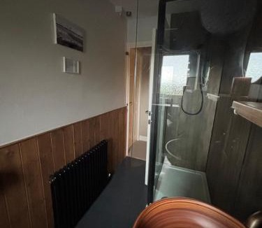 Ingleton House | Pemberton cottage