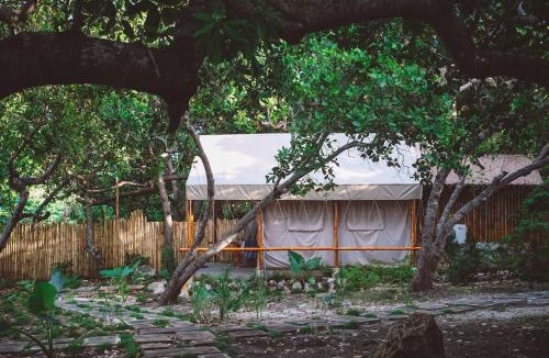 Southwest Sumba Hostel | Pemimpi Sumba