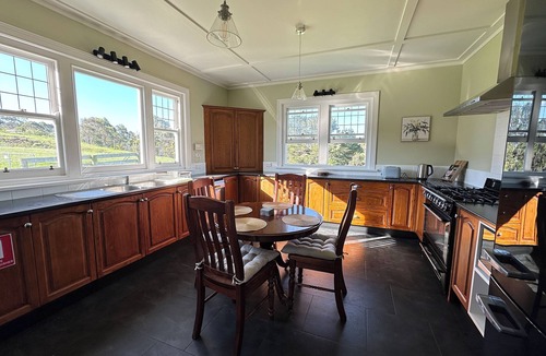 Welshpool Cottage | Pen-y-Bryn (Welsh for On Top of the Hill), Sweeping views of Wilsons Promontory