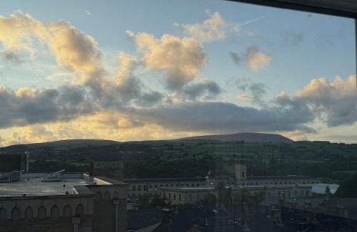 Brierfield Apartment | Pendle view- luxurious Studio
