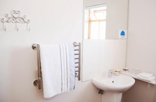 Stellenbosch Bed & Breakfast | Penelope's Stellenbosch