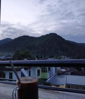 Karanganyar House | penginapan Samara Homestay Tawangmangu