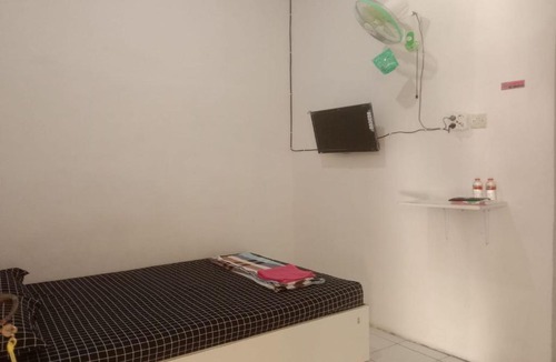 Kediri House | Penginapan Teratai