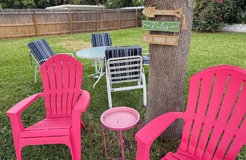 Cocoa Beach Villa | Penguins on the Beach | 2BR Steps to Beach & Downtown w/pool | Unit 3