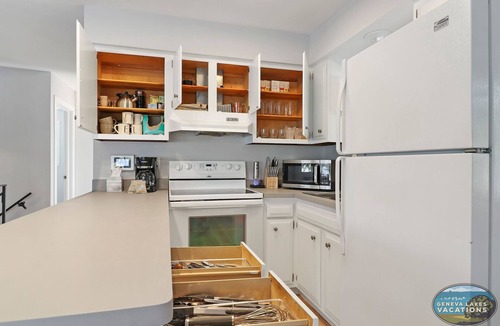 Whitewater House | Peninsula Paradise 230' Lakefront, 2 Piers, Fire Pit, Kayaks, Panoramic Views