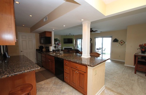 North Shore Condo | Peninsula Paradise @Bernard's Landing AUG 2-8 Open! Closest to the Water