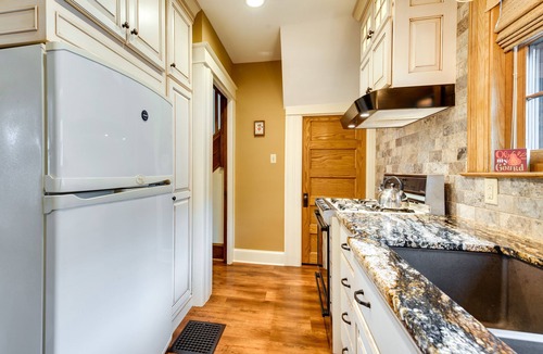 Williamsport House | Pennsylvania Abode Near Little League World Series