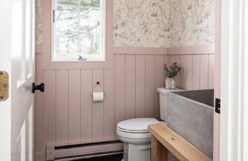 West of Town House | Penny Lane's Post - Mid-Island - Amenities - ACK