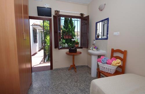 Marbella City Centre Hotel | Pensión Aduar