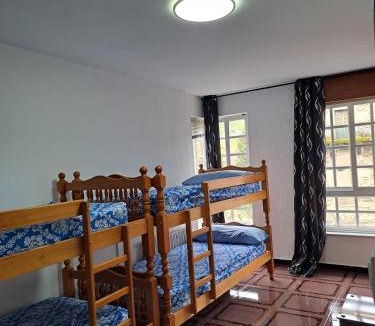 Samos Hostel | Pensión Castro Parrillada