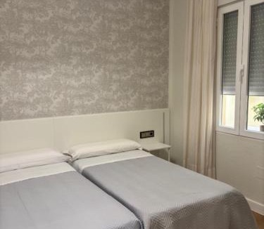 Arapiles House | Pensión Numancia