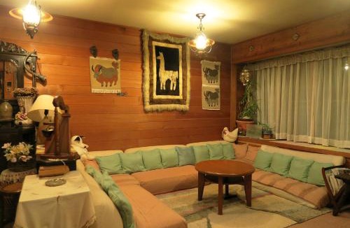 Echo Land House | Pension Agi