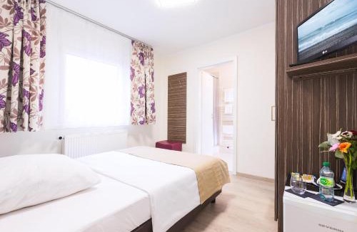Herzogenaurach House | Pension Altes Backhaus