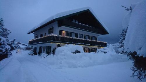 Ruhpolding House | Pension Bergblick