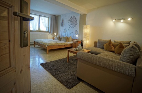 Kelheim House | Pension Carlbauer