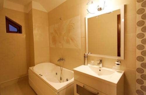 Sanmartin House | Pension Casa Grande