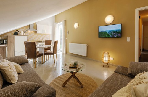 Bischofsheim an der Rhon House | Pension Memory