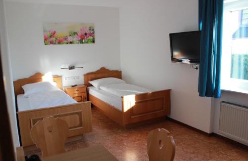 Ahorn House | Pension Dorfengel