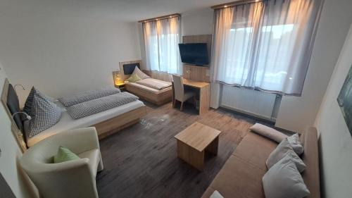 Breitenguessbach House | Pension Karin
