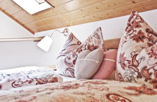 Handthal House | Pension Margarete