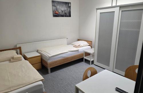 Munchen District Hostel | Pension Messe