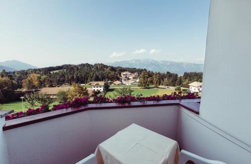 Aldino House | Pension Stern