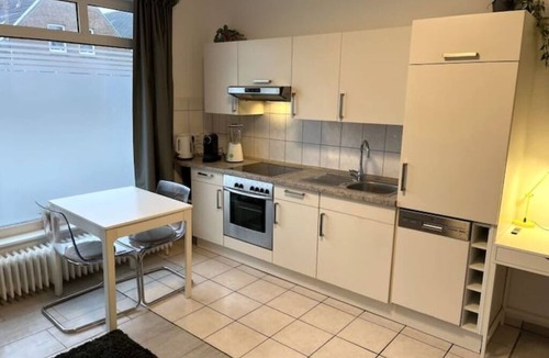 Heide Apartment | Pension: Super Flat No. 1 in best location