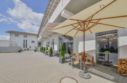 Finsing House | Pension Wess