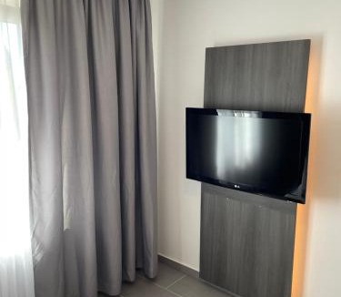 Wolfsburg House | Pension Wob