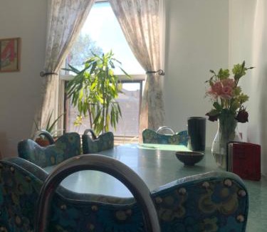 Mile End House | Pensione Popolo