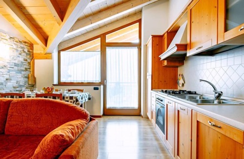 Ronzone Apartment | Pensione Villa Belfiore by Interhome