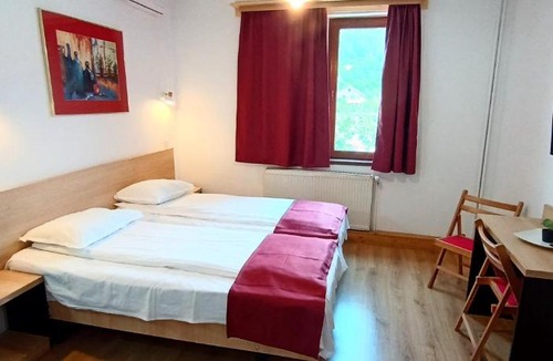 Ramnicu Valcea House | Pensiunea Bulevard