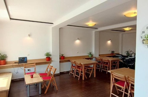 Ramnicu Valcea House | Pensiunea Bulevard