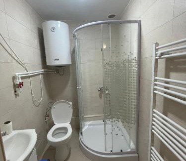 Comanesti House | Pensiunea Cascada